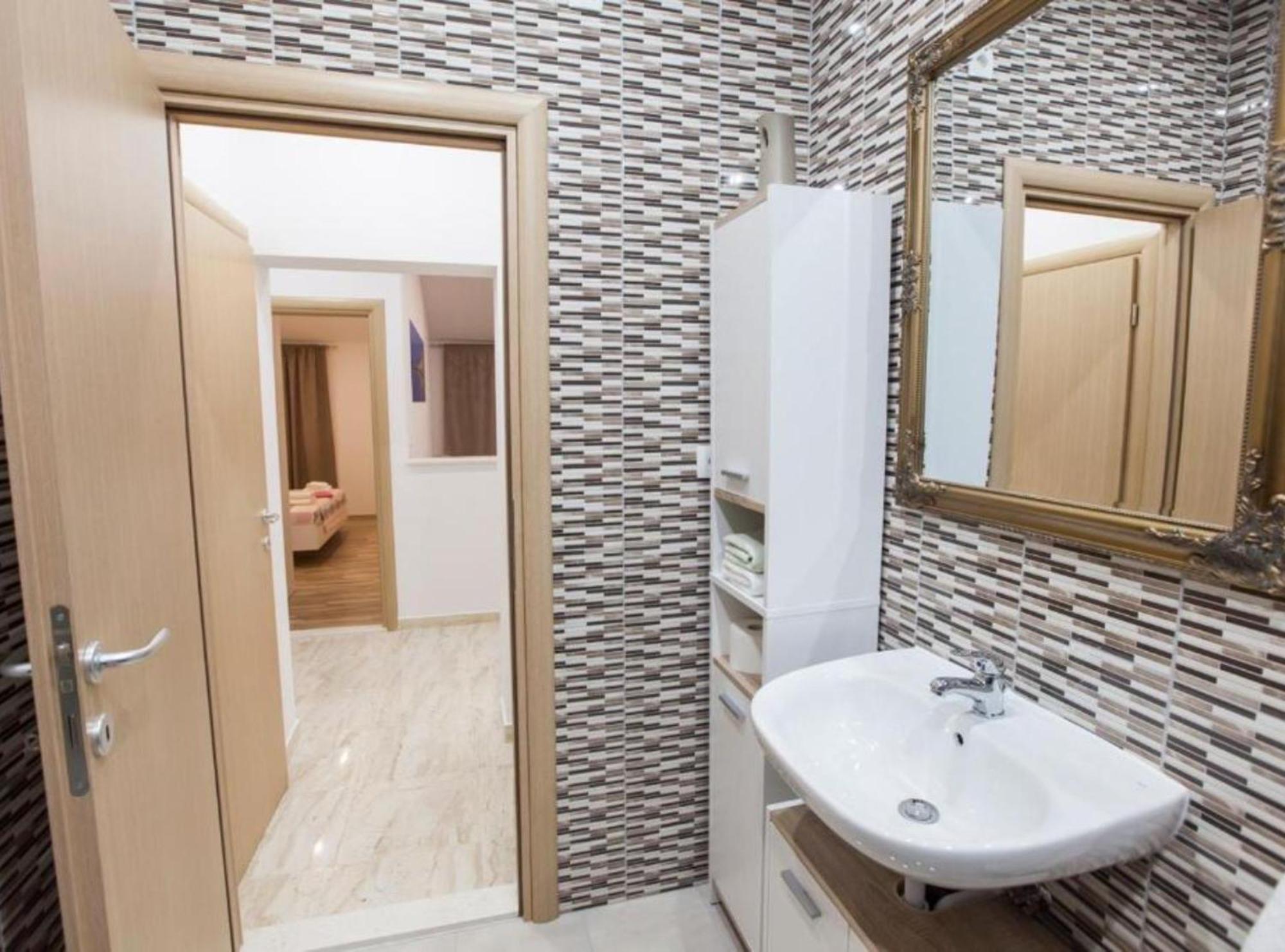 Apartment Dalmatia Kastela Dış mekan fotoğraf