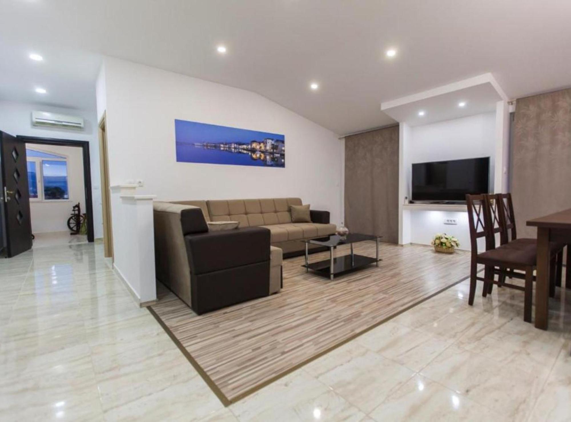 Apartment Dalmatia Kastela Dış mekan fotoğraf