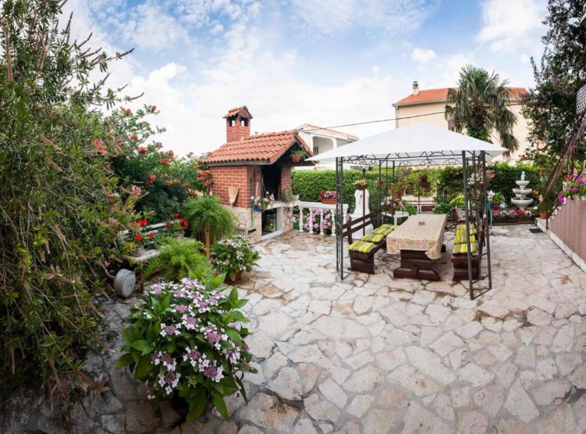 Apartment Dalmatia Kastela Dış mekan fotoğraf