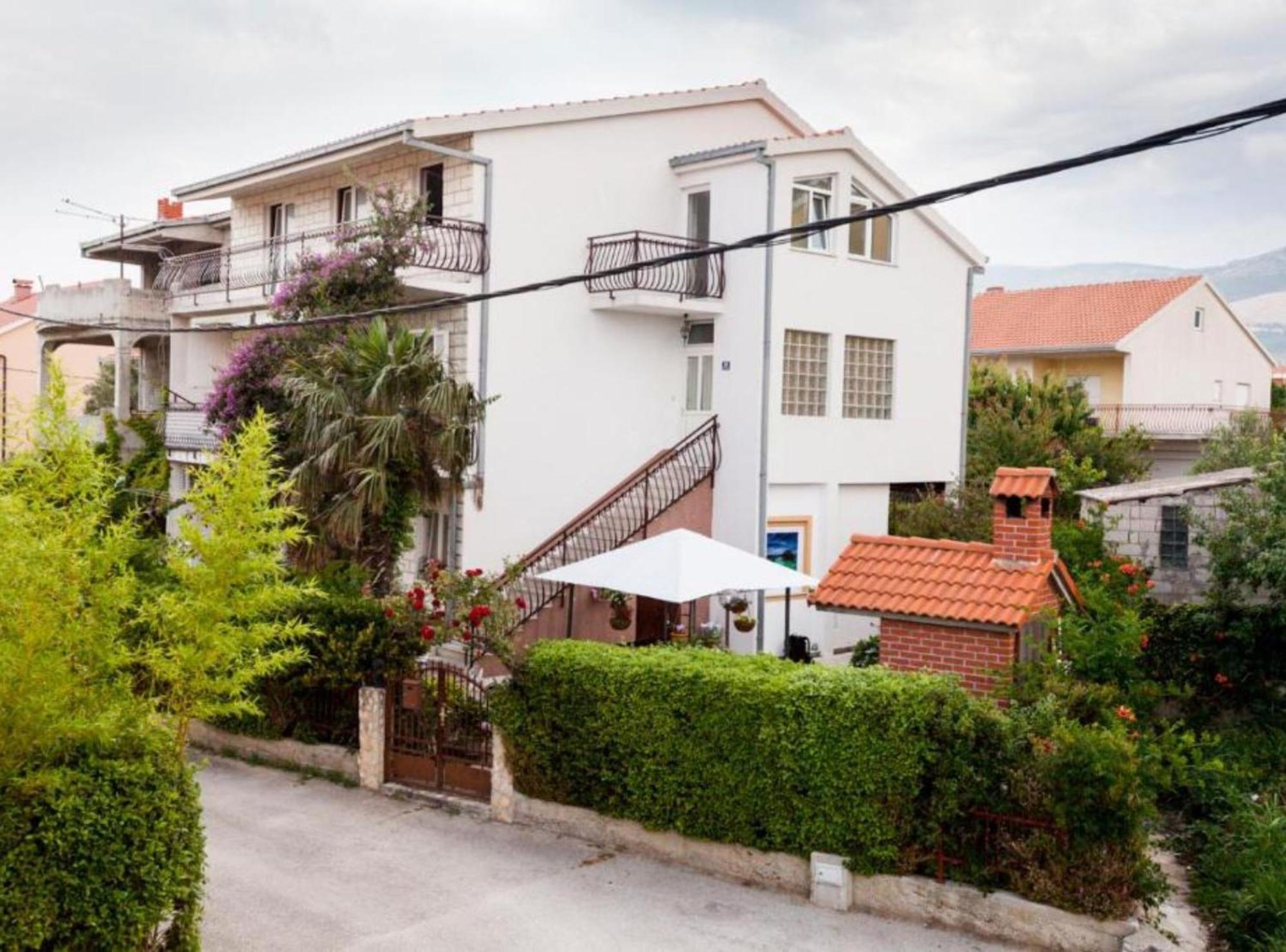 Apartment Dalmatia Kastela Dış mekan fotoğraf