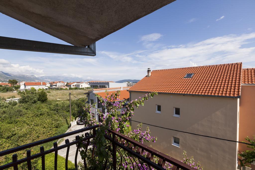 Apartment Dalmatia Kastela Dış mekan fotoğraf