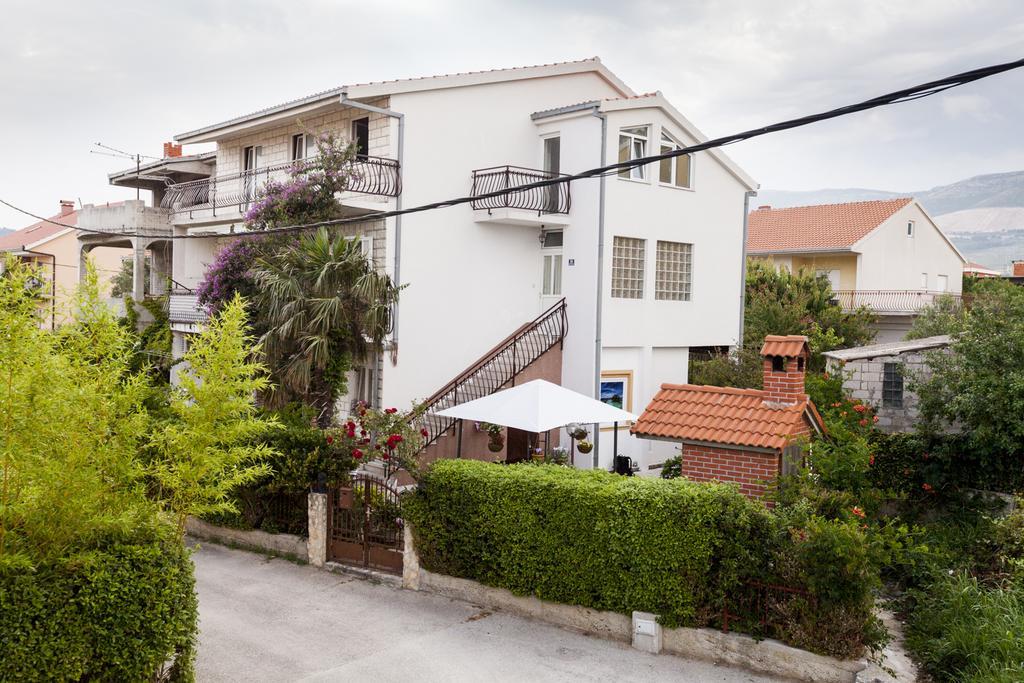 Apartment Dalmatia Kastela Dış mekan fotoğraf