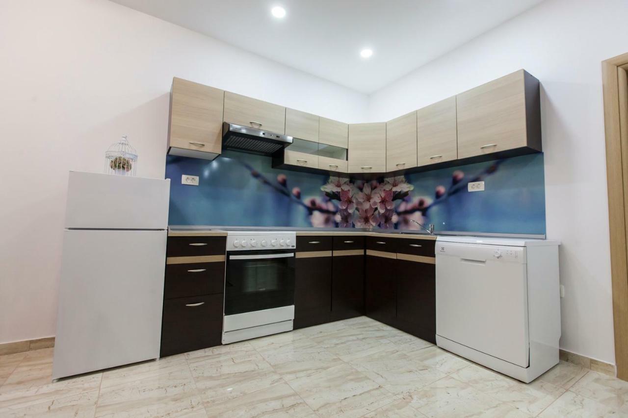 Apartment Dalmatia Kastela Dış mekan fotoğraf