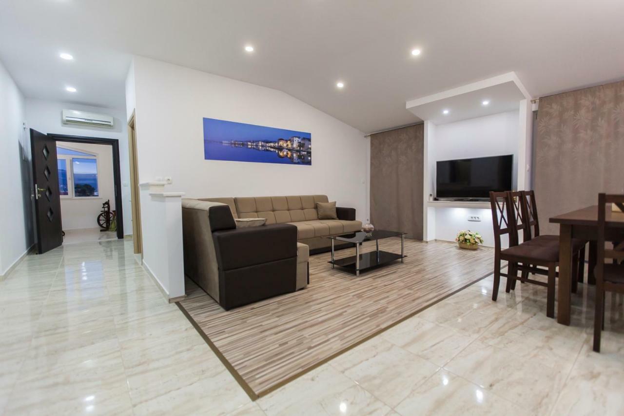 Apartment Dalmatia Kastela Dış mekan fotoğraf